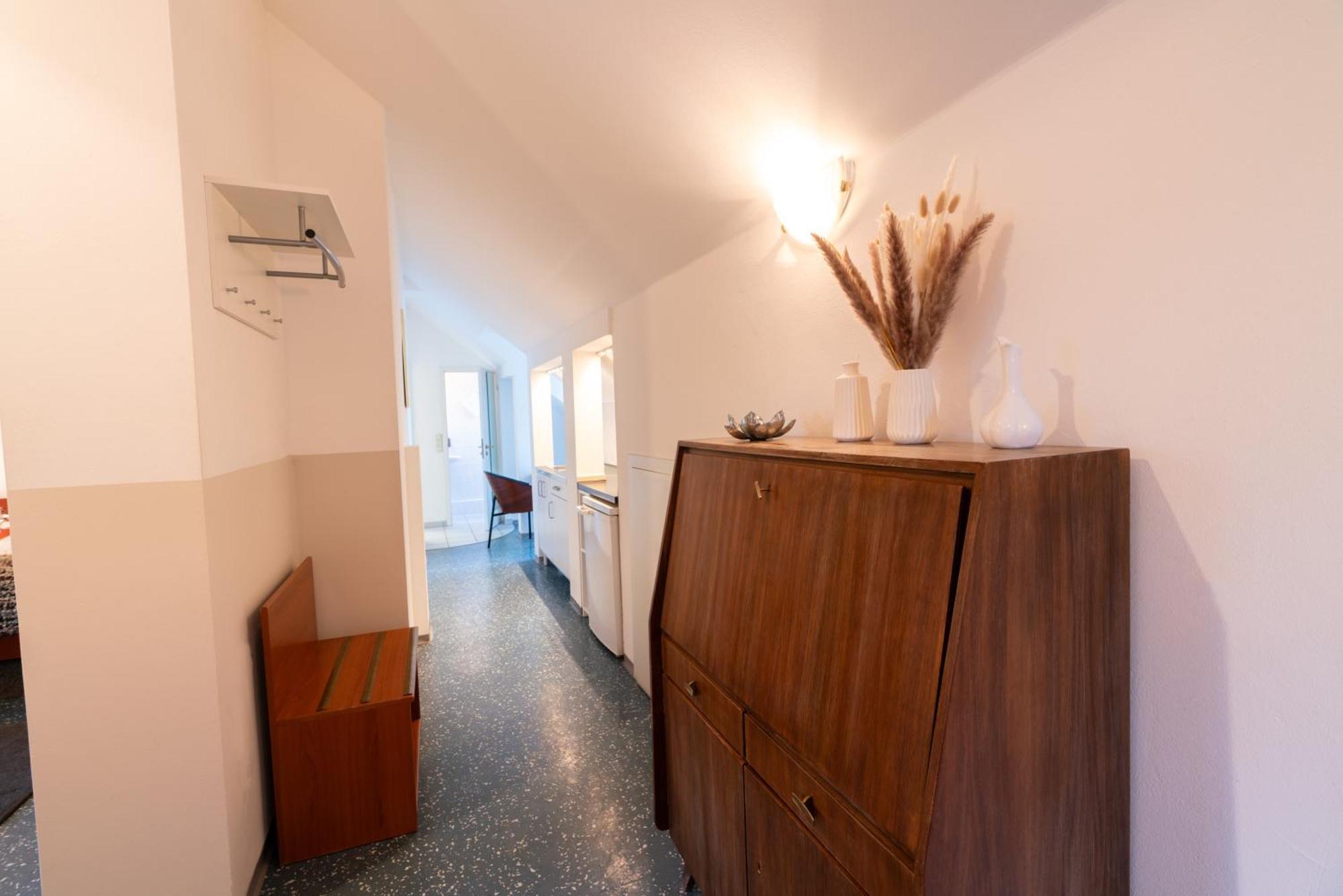Carlton Hotel 3*